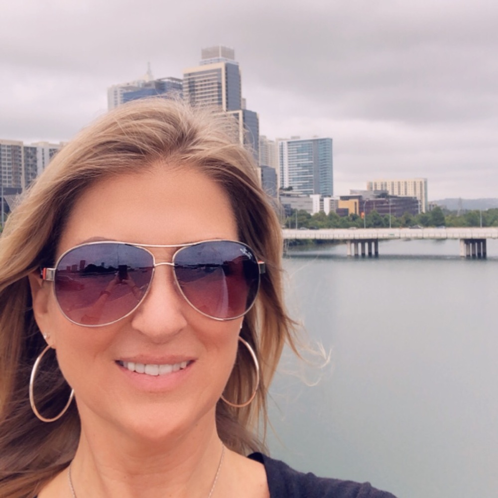 Meet your Posher, Bethanie